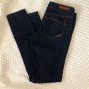 NWOT Dark Wash Express Jeans
